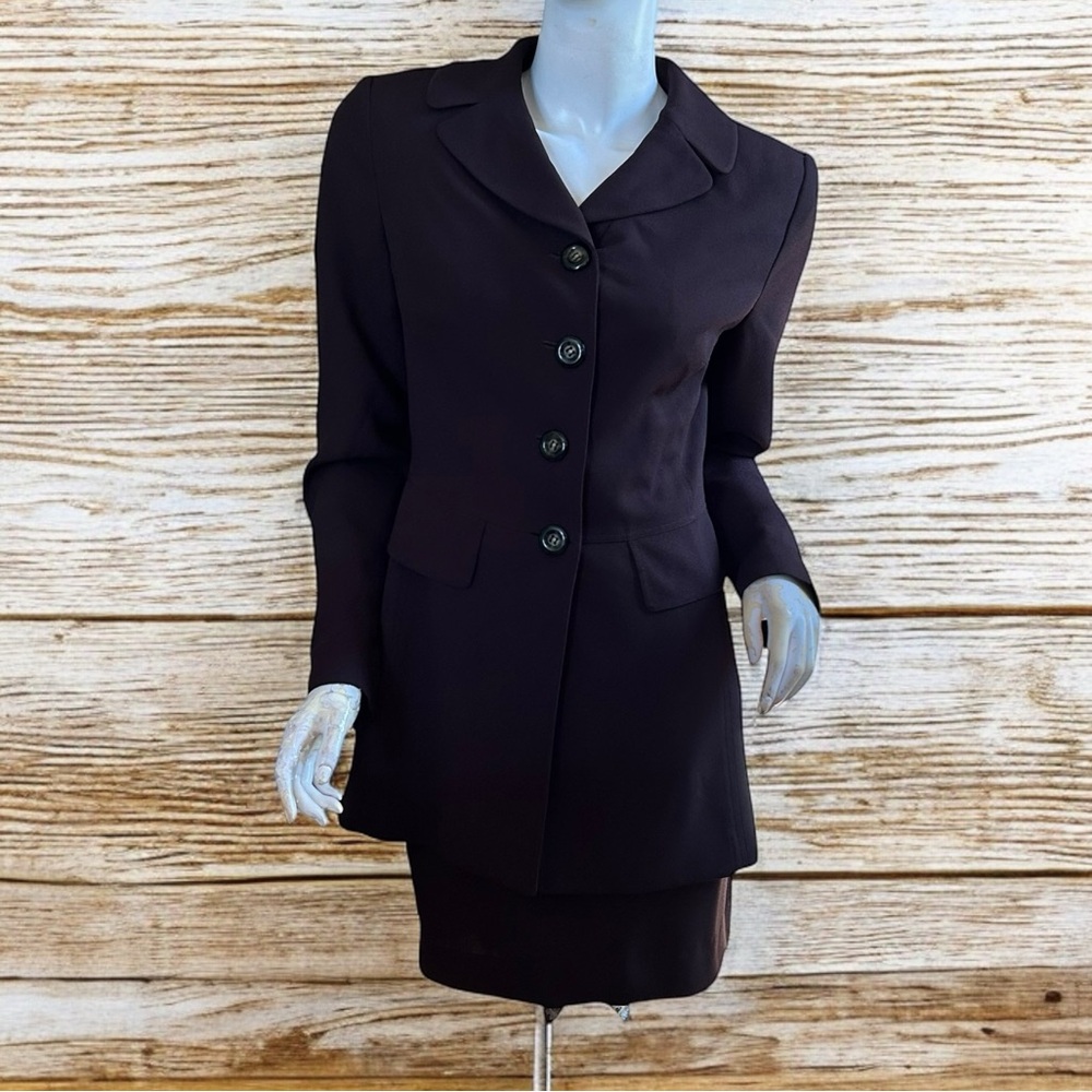 ❄️ 50% off winter Tahari brown vintage long Jackie O button front blazer 6